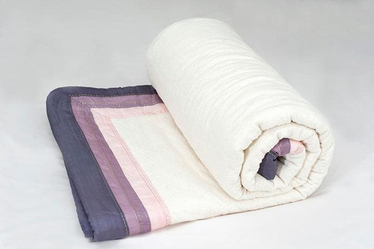 Cách giặt chăn mền bằng máy giặt hiệu quả nhất 3