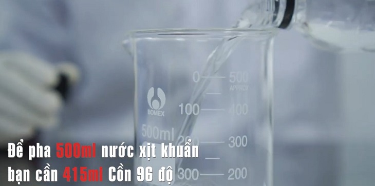 Hướng dẫn cách tự pha nước rửa tay khô theo WHO từ cồn y tế 2