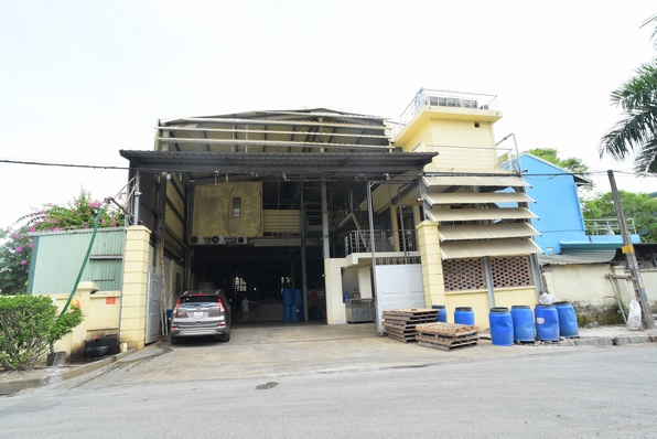  Factory 