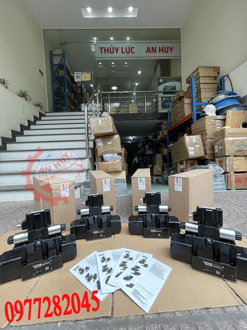 van-parker-D1FVE02CC0NL0314