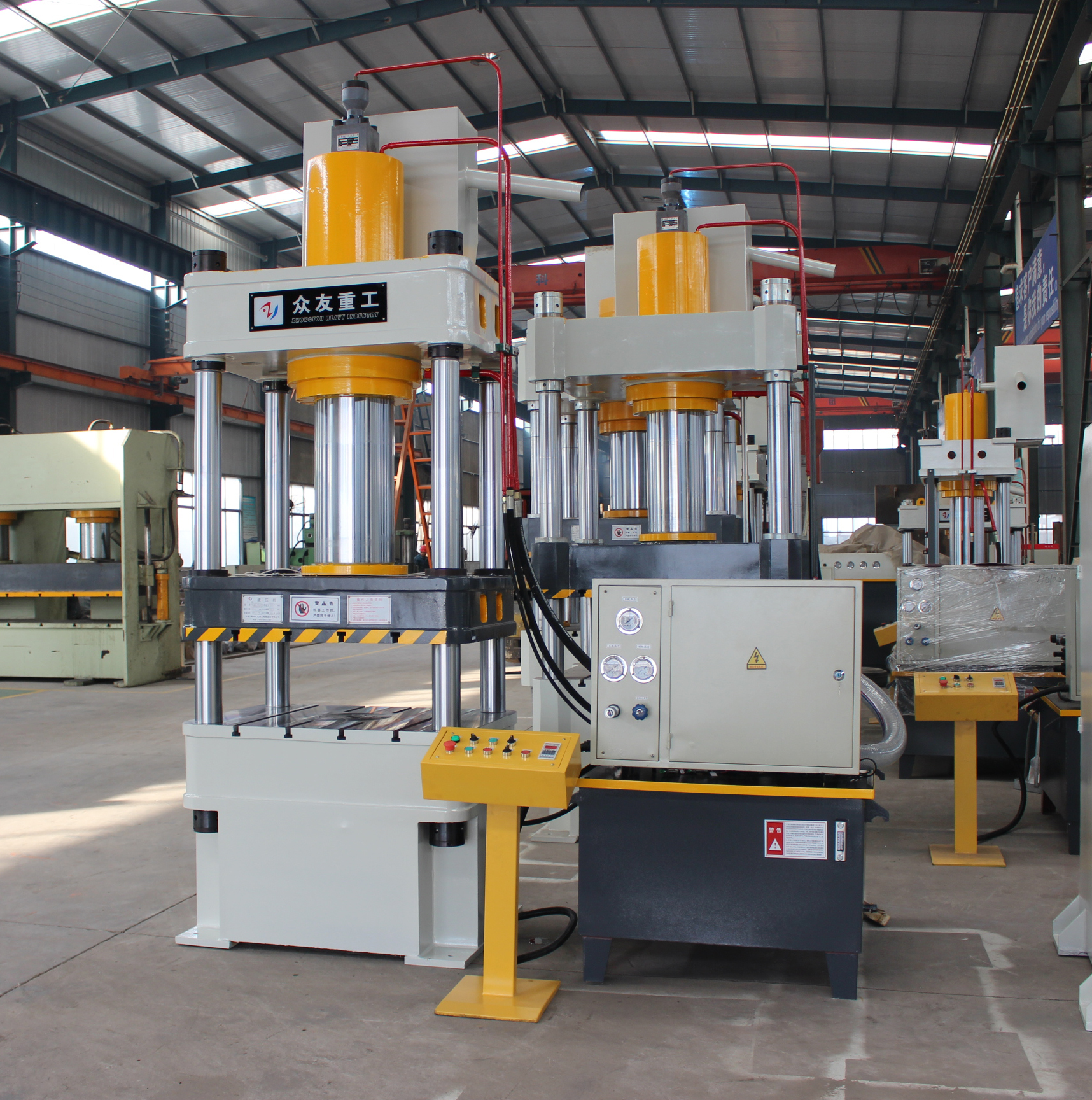 ung-dung-motor-thuy-luc-parker-te0050cw410aaab