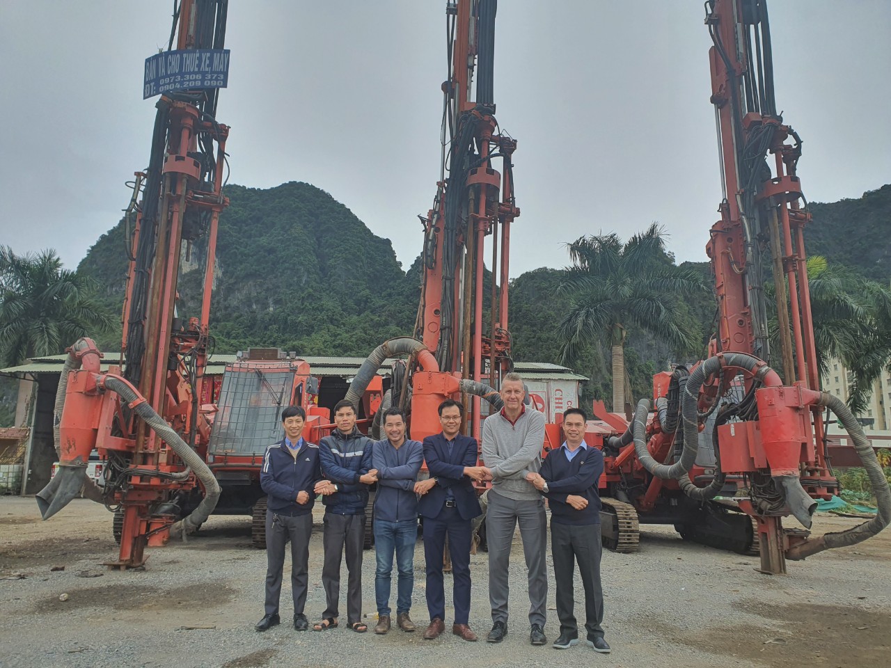 Motor thủy lực bánh răng Part 3349219134