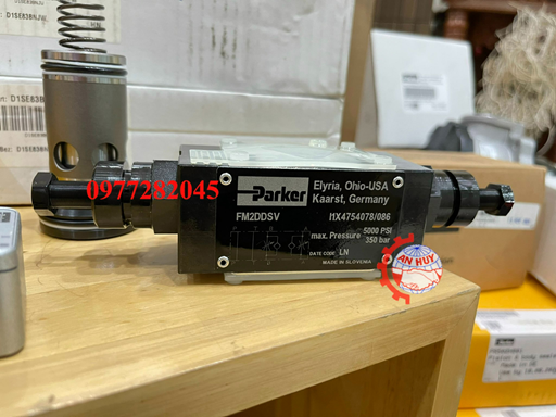 Van-Parker-FM2DDSV(1).jpg