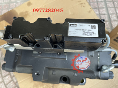 Van điều hướng tỷ lệ Parker D1FBE32HC0VS7019C32