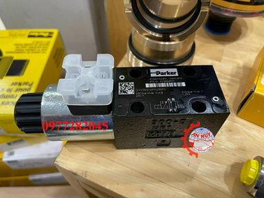 Van Parker D1VW016FNJW91