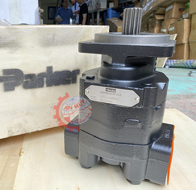 Bơm vỏ gang 1 tầng PGP350/PGP365 lưu lượng 52cc đến 103cc